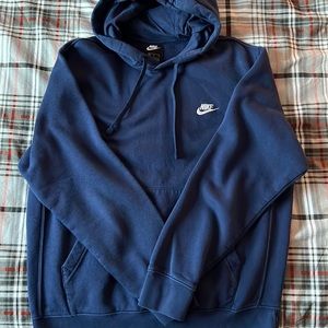 Men's MEDIUM hoodie.
